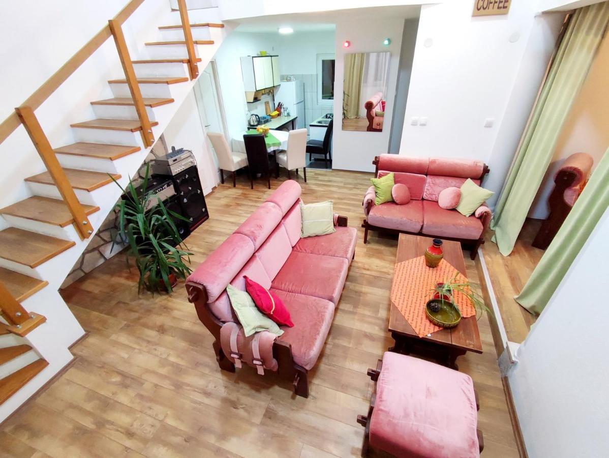 Apartments And Rooms Minex Trebinje Exterior photo